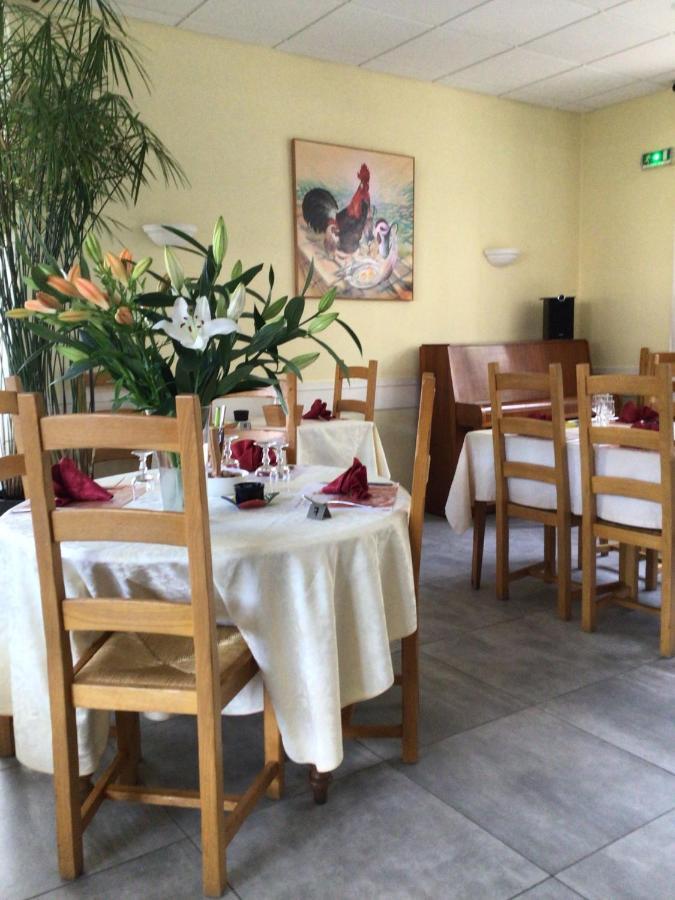 Hotel Restaurant Les Touristes Vals-les-Bains Ngoại thất bức ảnh